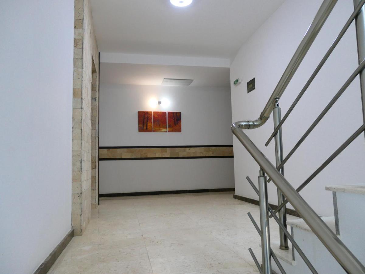 Nikol 2 Deluxe Apartment Velingrad Exterior photo
